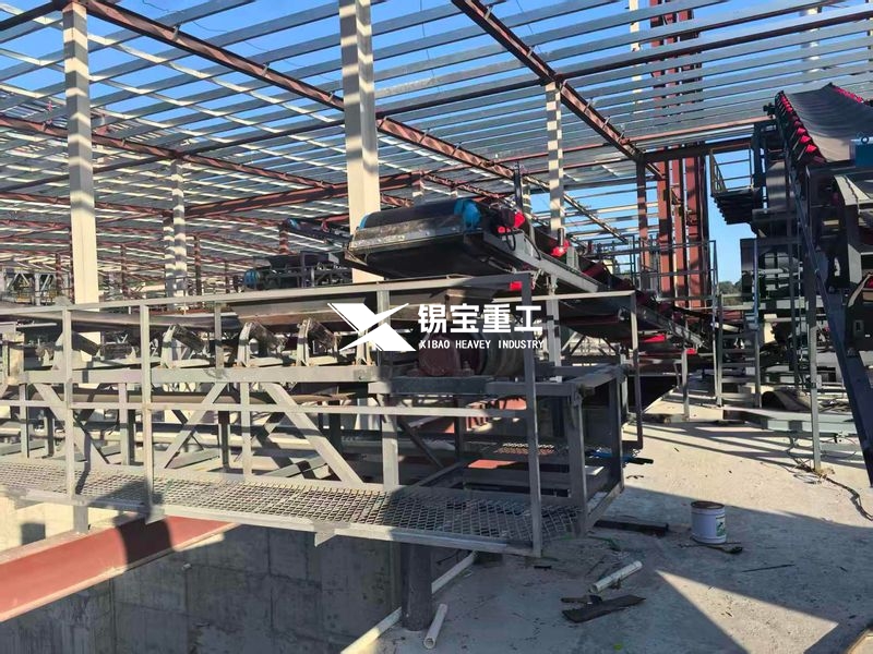   浙江溫州時(shí)產(chǎn)200噸生產(chǎn)線（含自動(dòng)布料系統(tǒng)）